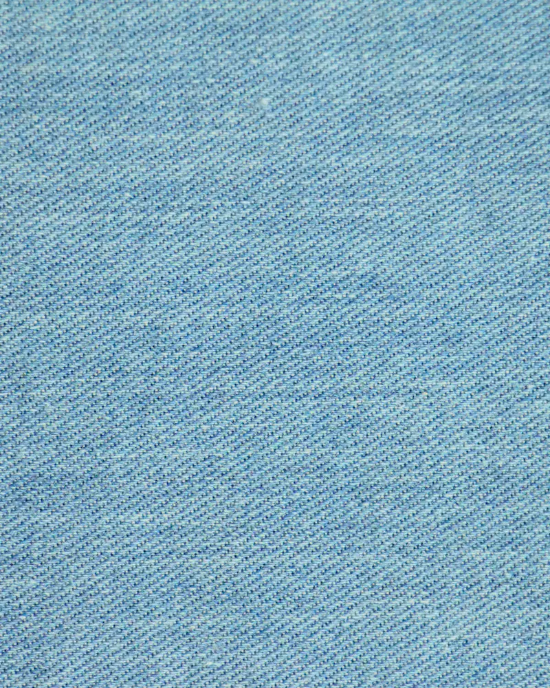 Washed denim with light, even fading